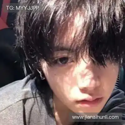 毕玥杨